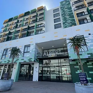 https://1-on-albert-building.hotels-capetown.com